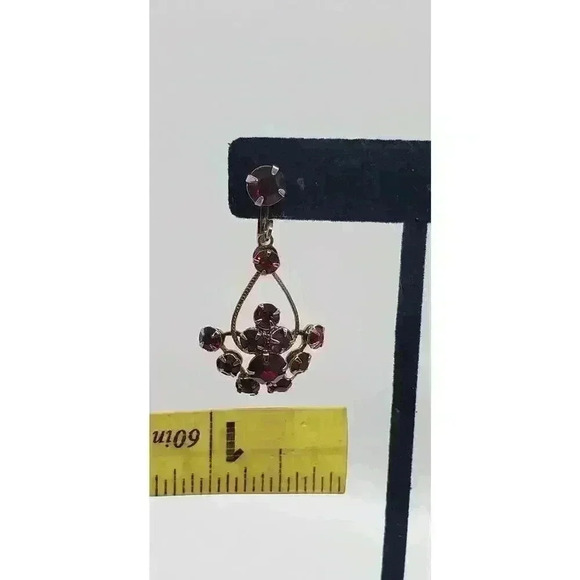 Earrings Cherry Red Long Dangle cluster Rhinestone Vintage Screw Chandelier - Picture 9 of 9